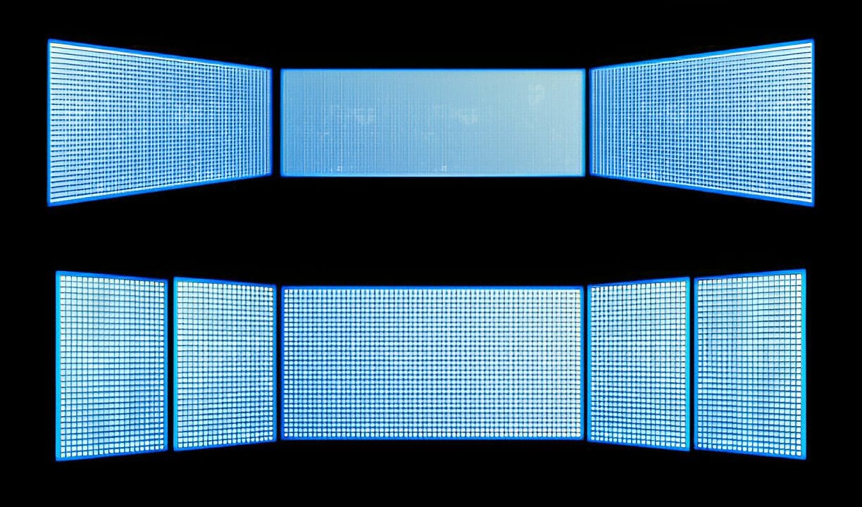 LED walls and projection types